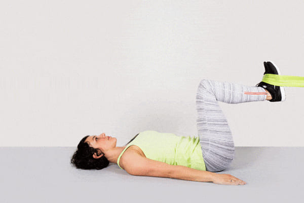تمرین کرانچ معکوس (Reverse crunch)